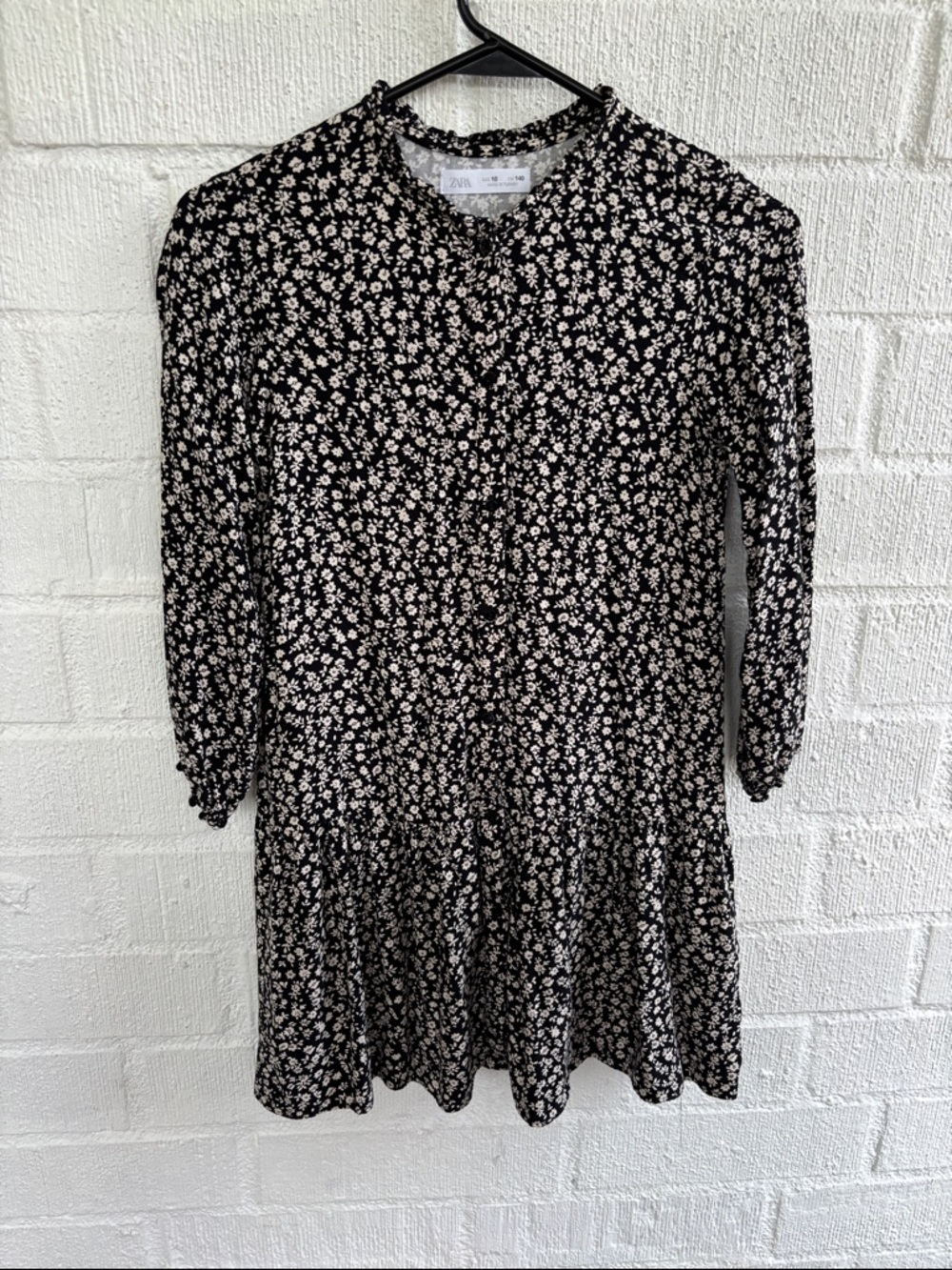 Zara Button Down Black and White Ditsy Floral Tiered Dress sz 10